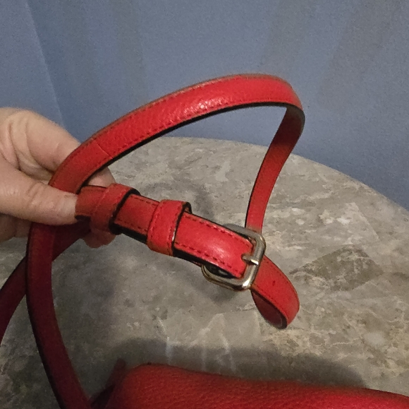 Kate Spade Cobble Hill Rosie Red Pebbled Leather Crossbody Bag - Picture 6 of 11